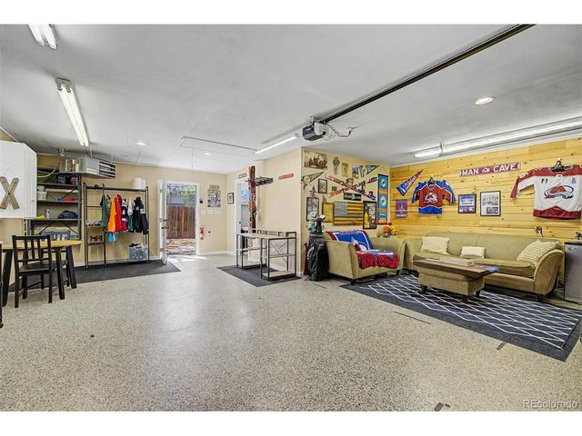795 Ironton St, Aurora, CO 80010