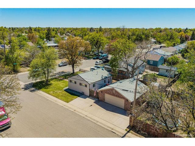 795 Ironton St, Aurora, CO 80010