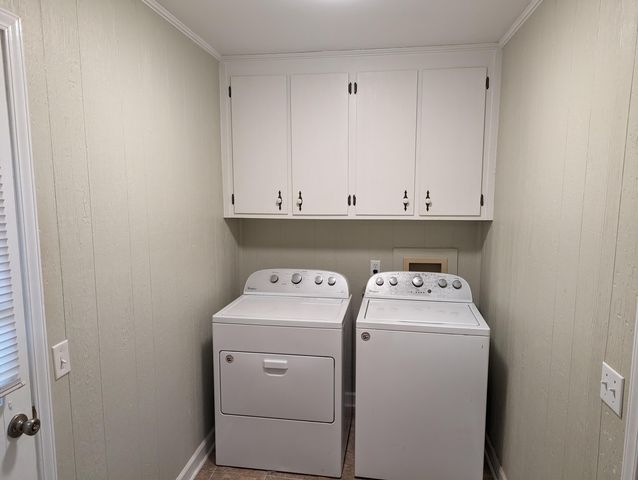 130 Oxford CIR, Rocky Mount, VA 24151