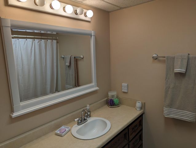 130 Oxford CIR, Rocky Mount, VA 24151