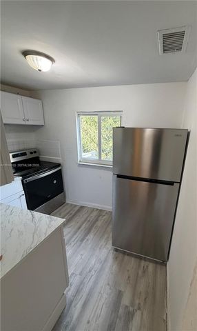 151 NW 17th Pl 3, Miami, FL 33125