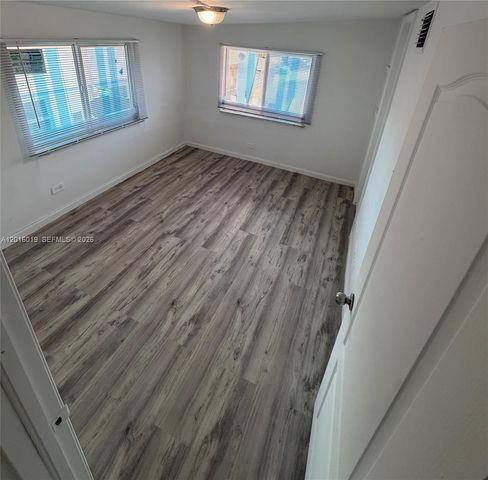 151 NW 17th Pl 3, Miami, FL 33125