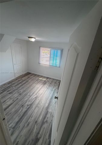 151 NW 17th Pl 3, Miami, FL 33125
