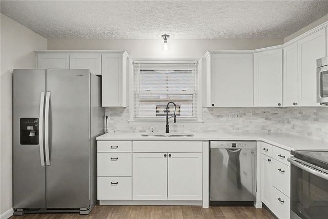 3005 Larue Drive, Dayton, OH 45429