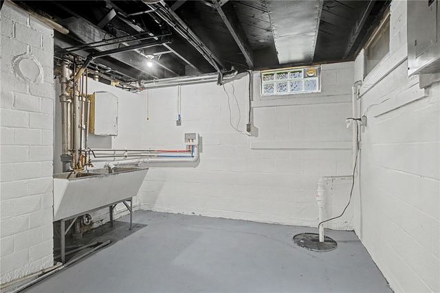 3005 Larue Drive, Dayton, OH 45429