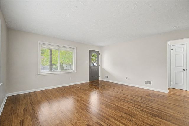3005 Larue Drive, Dayton, OH 45429