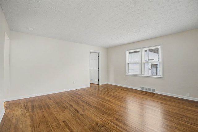 3005 Larue Drive, Dayton, OH 45429
