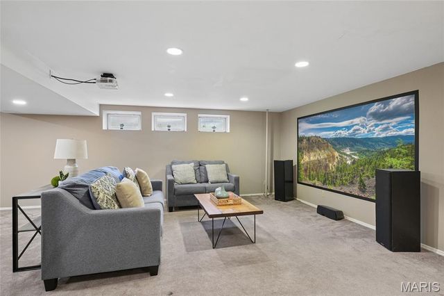 605 Waterford Ridge Court, Ballwin, MO 63021