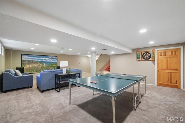 605 Waterford Ridge Court, Ballwin, MO 63021