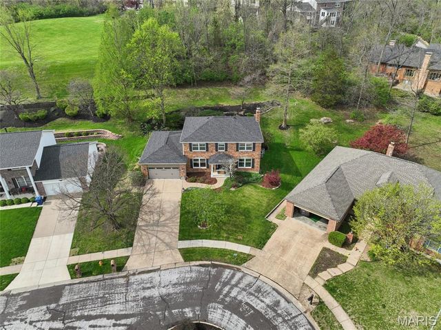 605 Waterford Ridge Court, Ballwin, MO 63021