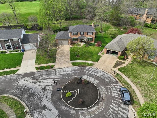 605 Waterford Ridge Court, Ballwin, MO 63021