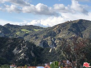 17290 Avenida De La Herradura, Pacific Palisades, CA 90272