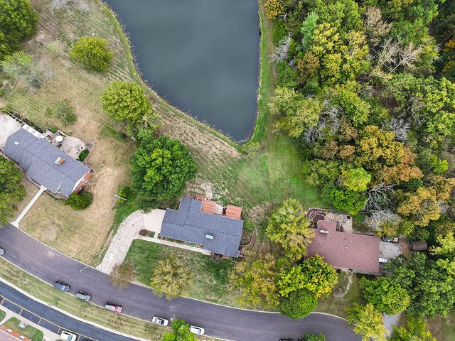 1022 QUEEN ANN DR, Columbia, MO 65201