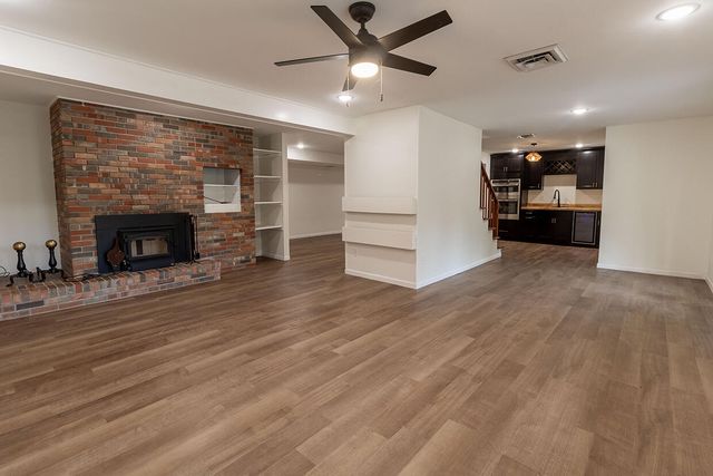 1022 QUEEN ANN DR, Columbia, MO 65201