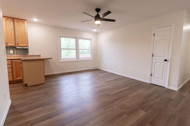 1022 QUEEN ANN DR, Columbia, MO 65201