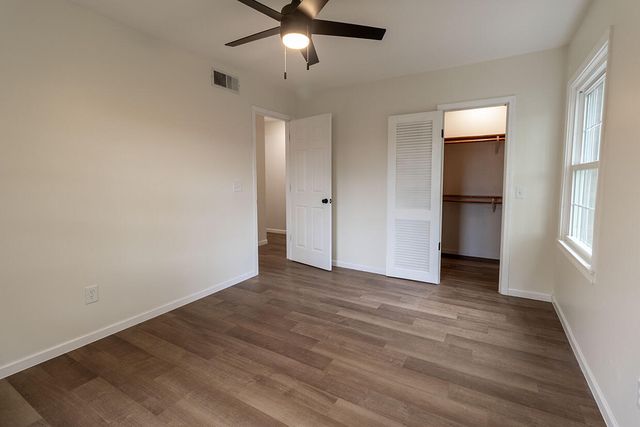 1022 QUEEN ANN DR, Columbia, MO 65201