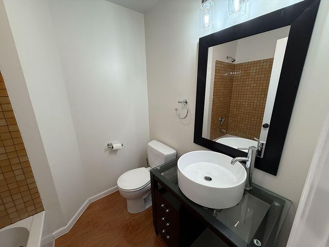 1022 QUEEN ANN DR, Columbia, MO 65201