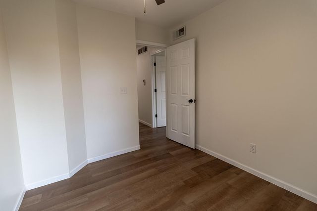 1022 QUEEN ANN DR, Columbia, MO 65201