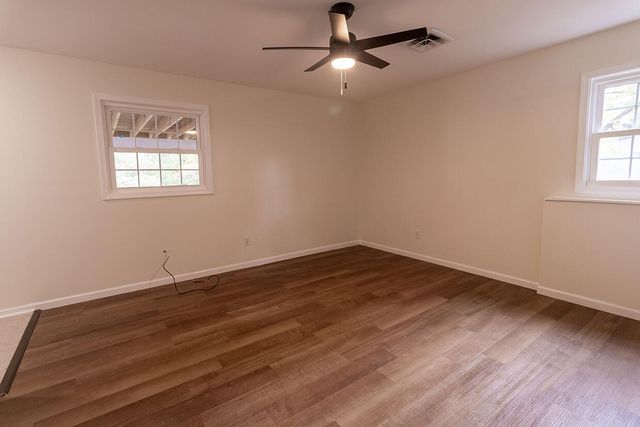 1022 QUEEN ANN DR, Columbia, MO 65201