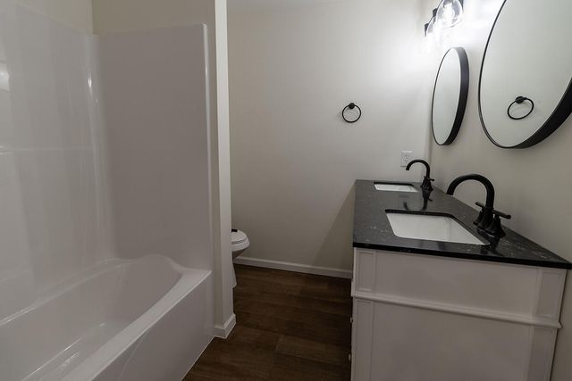 1022 QUEEN ANN DR, Columbia, MO 65201