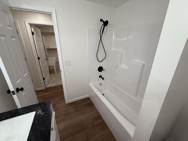 1022 QUEEN ANN DR, Columbia, MO 65201