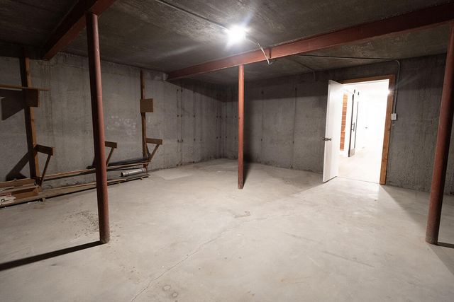 1022 QUEEN ANN DR, Columbia, MO 65201