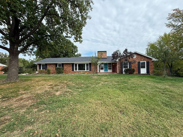 1022 QUEEN ANN DR, Columbia, MO 65201