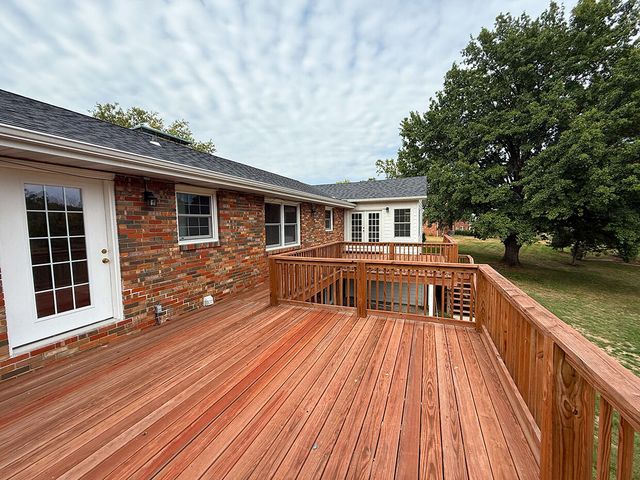 1022 QUEEN ANN DR, Columbia, MO 65201