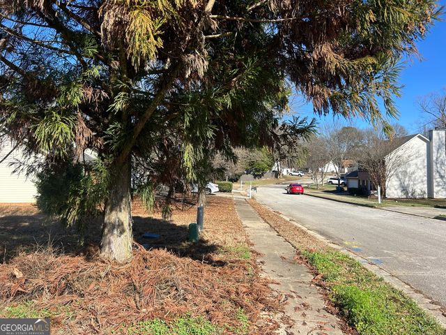 2025 Elm Grove Lane, Hampton, GA 30228