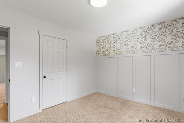 2037 Ridgewood Drive, Madison, IN 47250