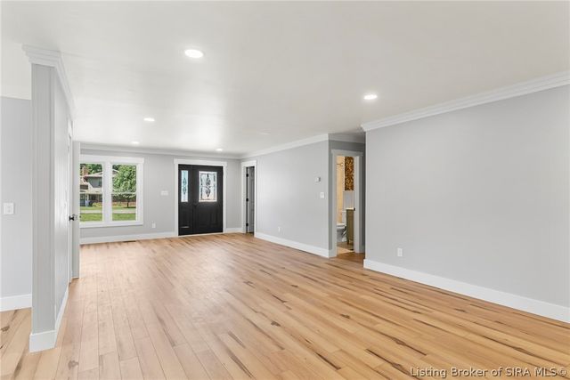 2037 Ridgewood Drive, Madison, IN 47250