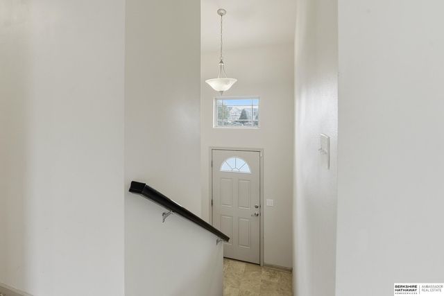 16422 Portal Street, Omaha, NE 68136