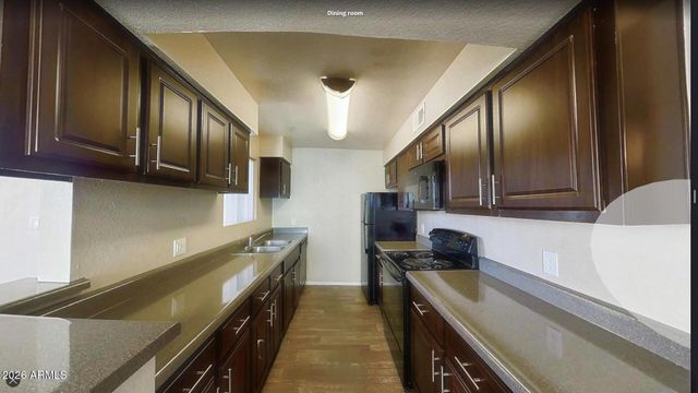 950 N GILBERT Road 2, Gilbert, AZ 85234