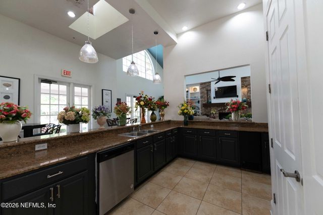 8550 TOUCHTON Road 1828, Jacksonville, FL 32216