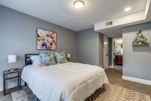 13641 Weald Green Street, Dallas, TX 75240