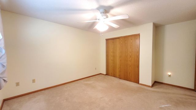 48 Thompson Avenue W 40, West Saint Paul, MN 55118