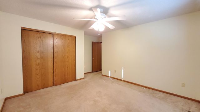 48 Thompson Avenue W 40, West Saint Paul, MN 55118