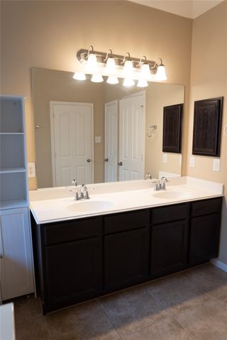 18811 Lantern Cove Lane, Tomball, TX 77375