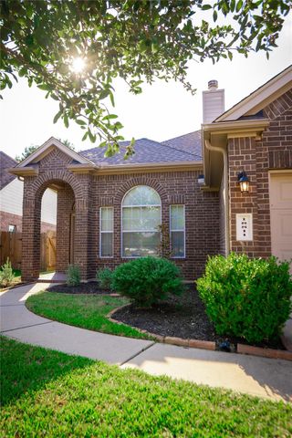 18811 Lantern Cove Lane, Tomball, TX 77375