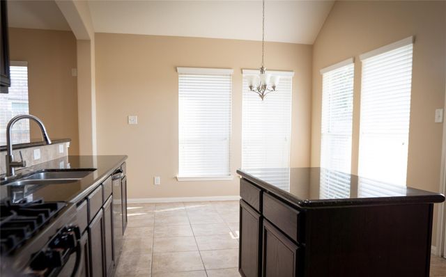 18811 Lantern Cove Lane, Tomball, TX 77375