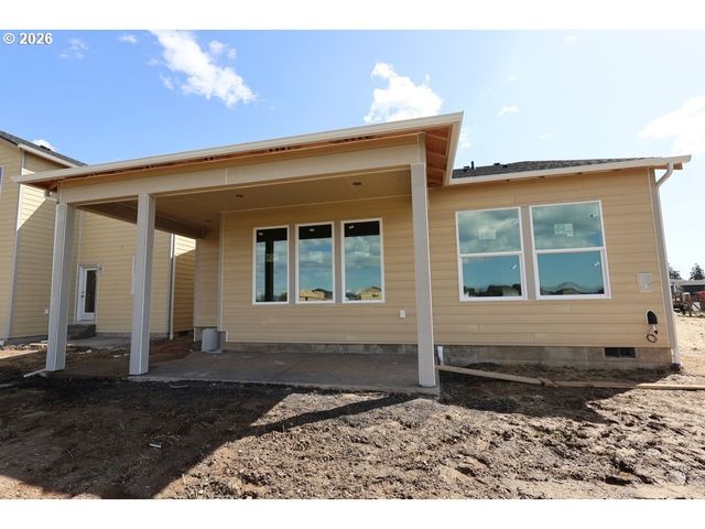 9002 S 1st St 82, Ridgefield, WA 98642