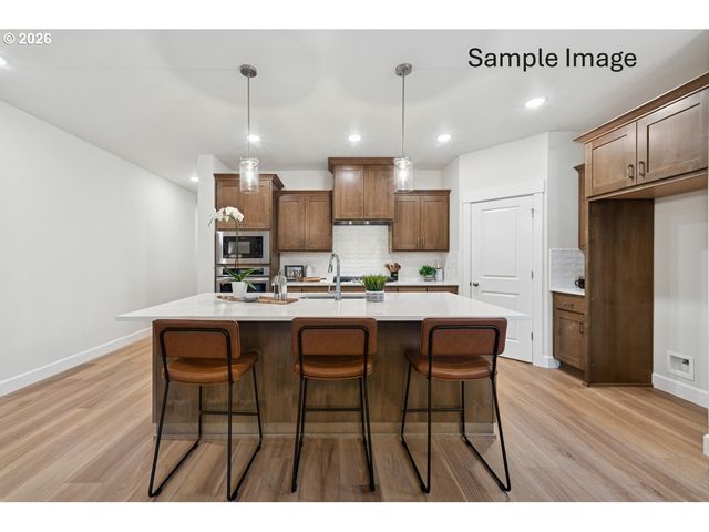 9002 S 1st St 82, Ridgefield, WA 98642