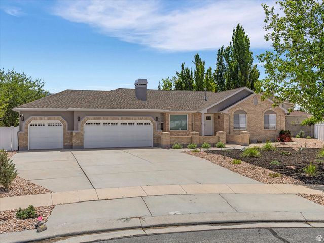 1583 W HEATHER DOWNS CIR, South Jordan, UT 84095