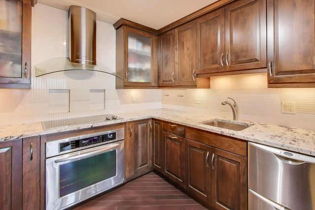 1440 N Lake Shore Drive 5D, Chicago, IL 60610