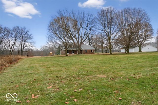 4312 S New Columbus Road, Anderson, IN 46013