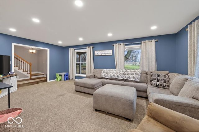 4312 S New Columbus Road, Anderson, IN 46013