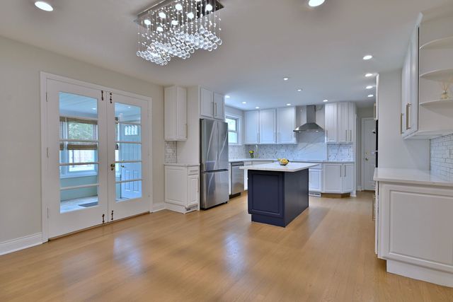 8318 Kilbourn Avenue, Skokie, IL 60076