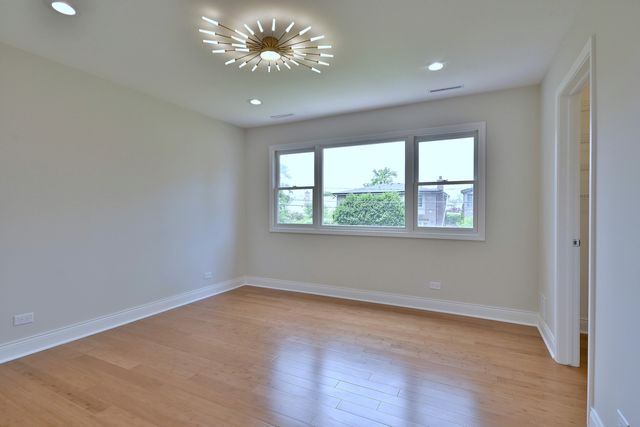 8318 Kilbourn Avenue, Skokie, IL 60076