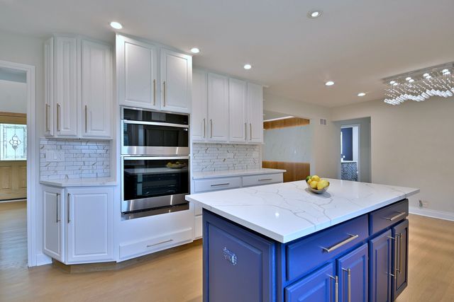 8318 Kilbourn Avenue, Skokie, IL 60076