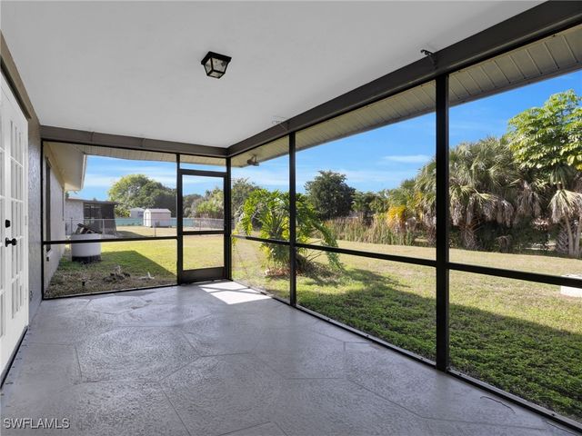 4991 18th CT SW, Naples, FL 34116